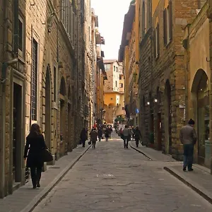 borgo-san-jacopo-flats.it-tuscanyhotel.com/