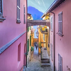varenna-boulevard.it-lombardy.com/